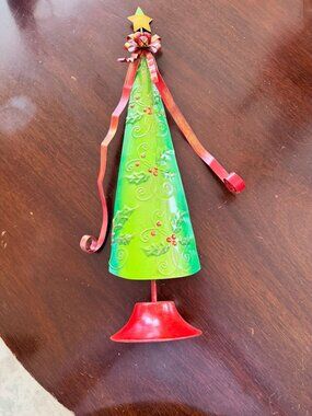 Metal Christmas Tree Decoration With Red Base & Star Topper Green Embossed Desig